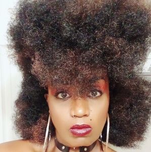 Meet your Posher, Tonya